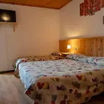 Vecchio Borgo Bed & Breakfast 3*